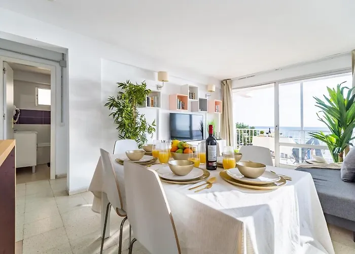 Luxury Terrace And Beachfront Views By Turivida * Fuengirola