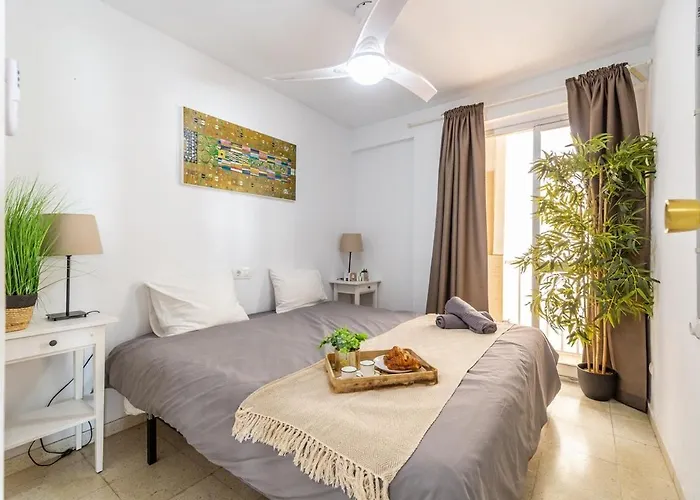 Luxury Terrace And Beachfront Views By Turivida *